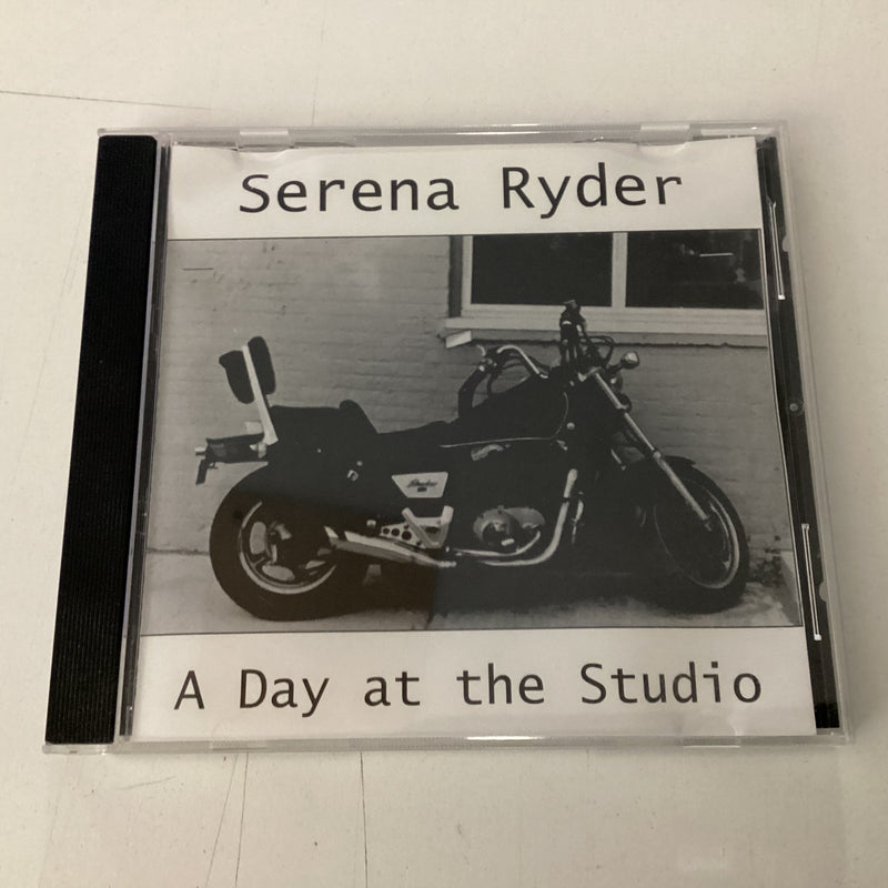 RYDER, SERENA = DAY AT THE STUDIO (PROMO) (CDN 2002) (CD) (USED)