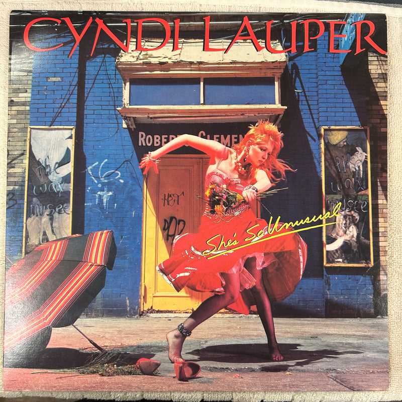 LAUPER, CYNDI = SHE’S SO UNUSUAL (CDN 1983) (USED)